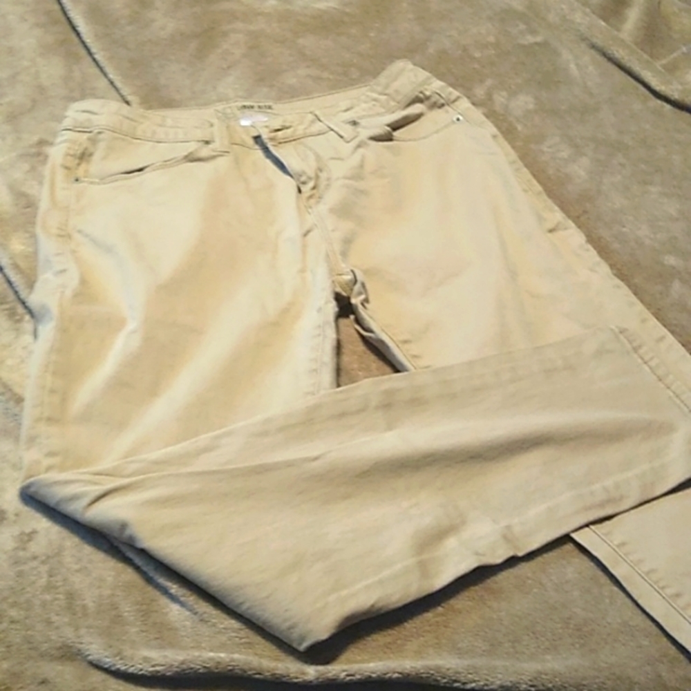 Women's skinny jeans